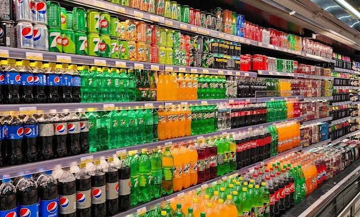 Soft drinks, sodas et boissons sans alcool en rayon